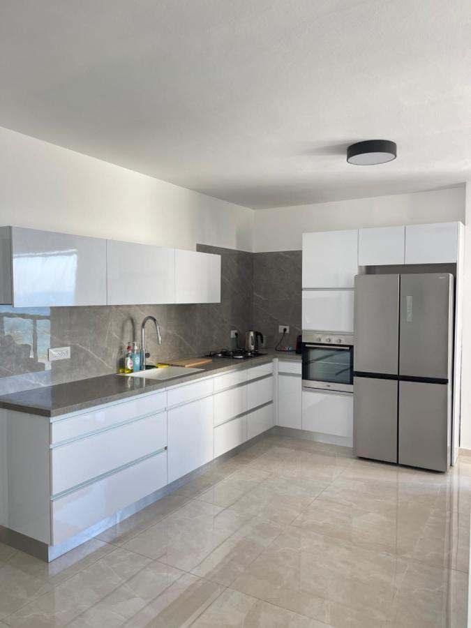 Onthesea Bat Yam Apartment Ngoại thất bức ảnh
